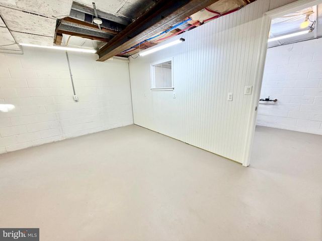 112 CHUKAR CT, Lititz, PA 17543