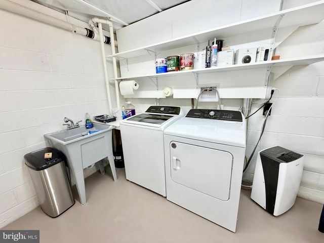 112 CHUKAR CT, Lititz, PA 17543