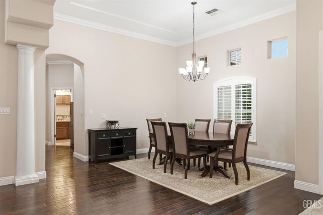 1905 Ordsall Street, Bakersfield, CA 93311