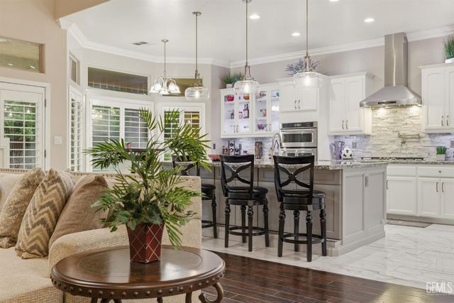 1905 Ordsall Street, Bakersfield, CA 93311