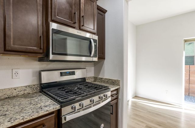 1520 Volponi Drive SE, Albuquerque, NM 87123