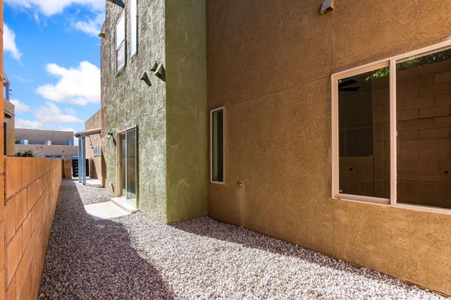 1520 Volponi Drive SE, Albuquerque, NM 87123