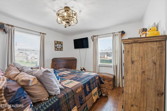 112 Mesa Rd, Maryville, TN 37804