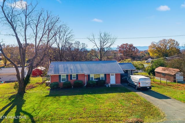 112 Mesa Rd, Maryville, TN 37804