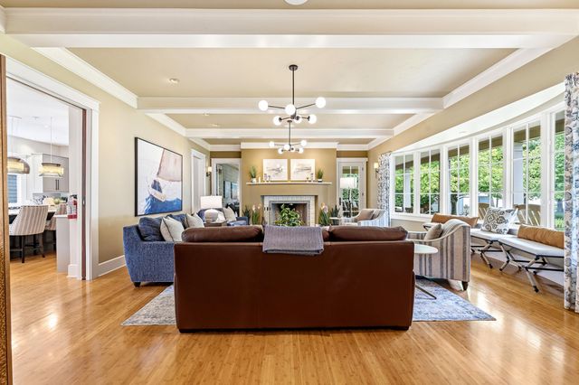 2975 Lakeshore Drive, Fennville, MI 49408