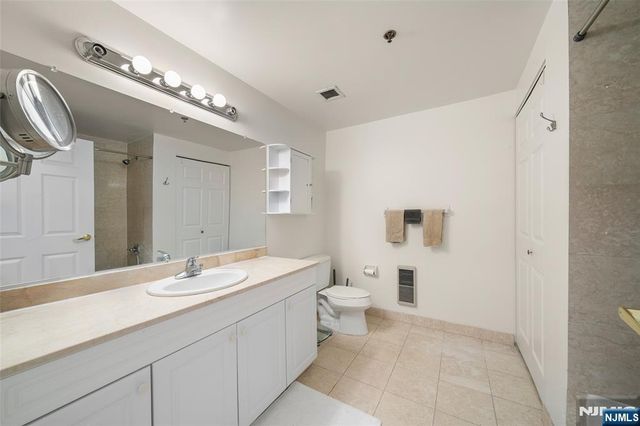 100 Old Palisade Road 2311, Fort Lee, NJ 07024