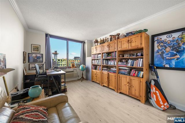 100 Old Palisade Road 2311, Fort Lee, NJ 07024