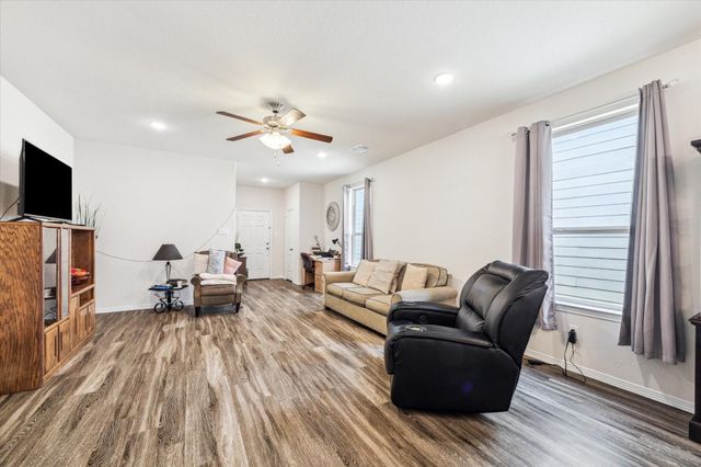 13127 Clifton Hill Lane, Houston, TX 77044