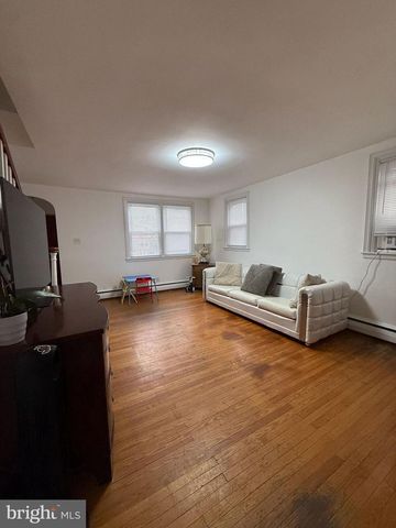 1810 BENSON ST, Philadelphia, PA 19152