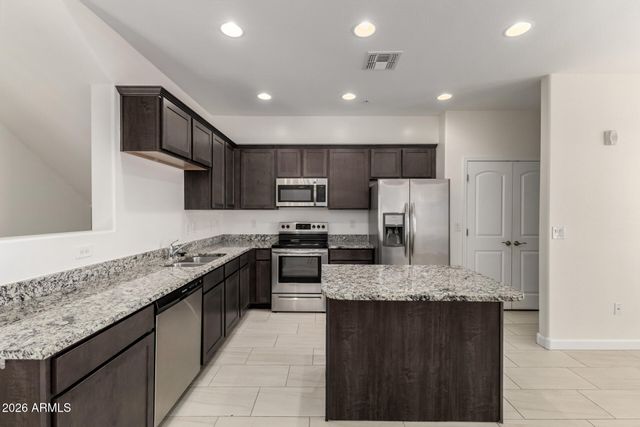 240 W JUNIPER Avenue 1037, Gilbert, AZ 85233