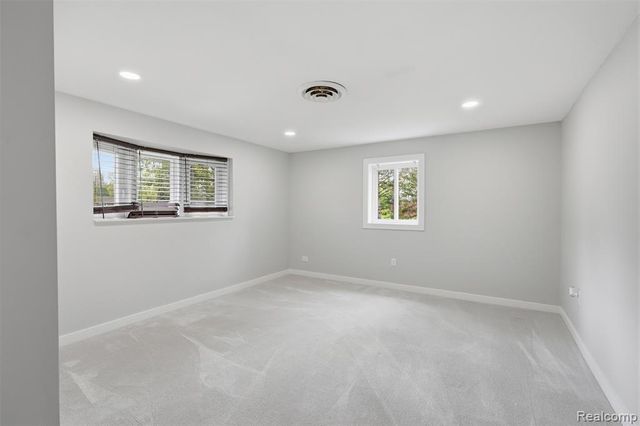 19200 Merriman Court, Livonia, MI 48152