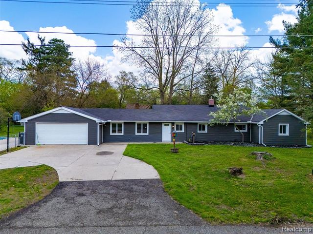 19200 Merriman Court, Livonia, MI 48152