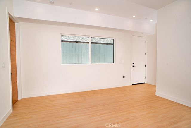 5614 Buffalo, Valley Glen, CA 91401