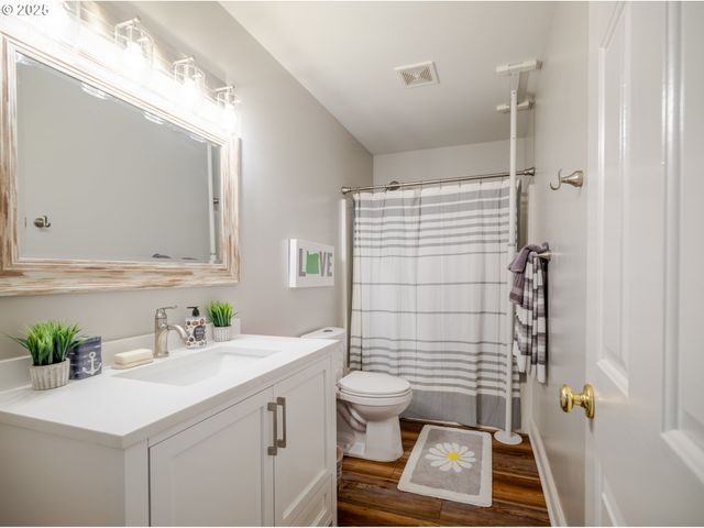 1659 WHISPERING PINES Dr, Seaside, OR 97138