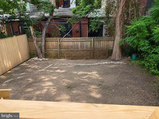 4510 CHESTER AVE, Philadelphia, PA 19143