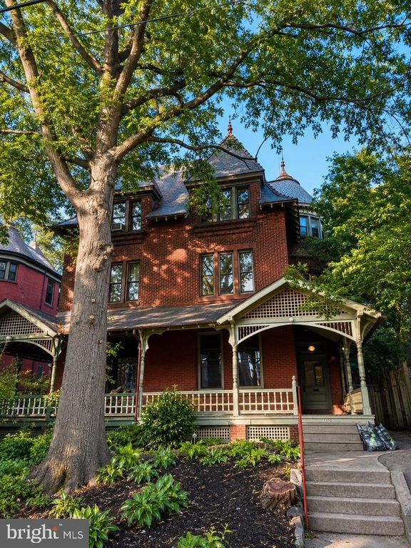 4510 CHESTER AVE, Philadelphia, PA 19143
