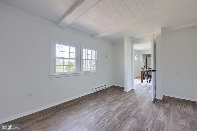 1411 S MOUNTAIN RD, Dillsburg, PA 17019