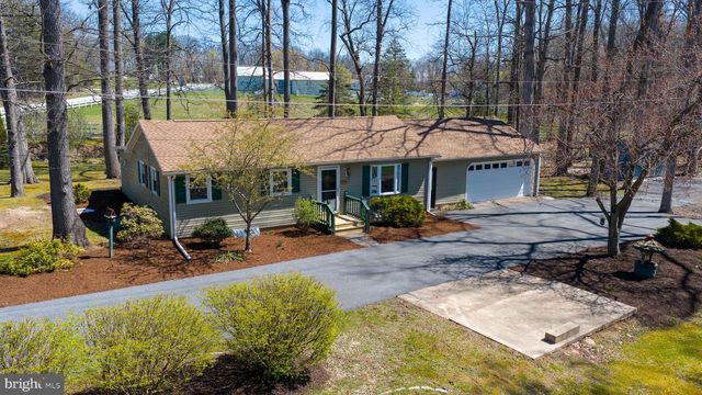 1411 S MOUNTAIN RD, Dillsburg, PA 17019