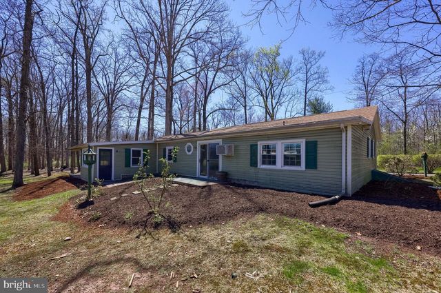 1411 S MOUNTAIN RD, Dillsburg, PA 17019