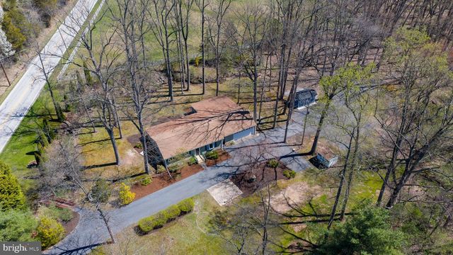 1411 S MOUNTAIN RD, Dillsburg, PA 17019