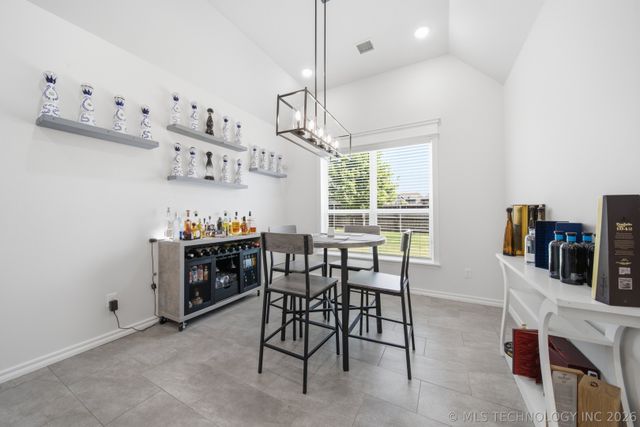 3116 W Van Buren Court S, Broken Arrow, OK 74011