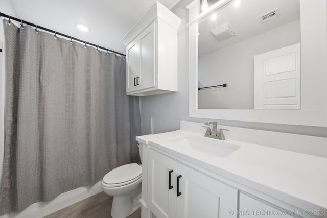 3116 W Van Buren Court S, Broken Arrow, OK 74011