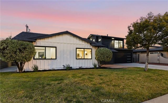 1921 W Clearbrook, Anaheim, CA 92804