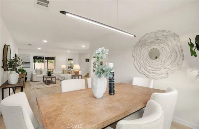 1921 W Clearbrook, Anaheim, CA 92804