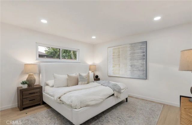 1921 W Clearbrook, Anaheim, CA 92804