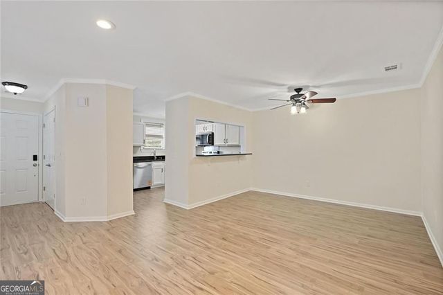 911 Hollyfax Circle NE, Atlanta, GA 30328