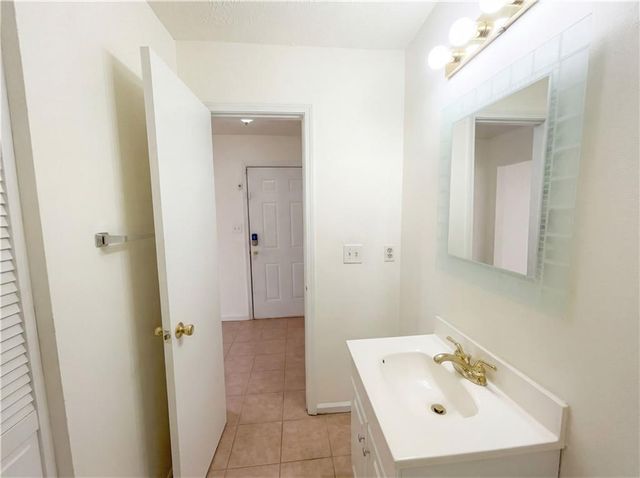 5328 Ridge Forest Drive, Stone Mountain, GA 30083