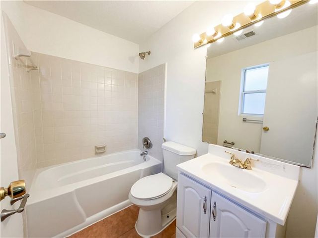 5328 Ridge Forest Drive, Stone Mountain, GA 30083