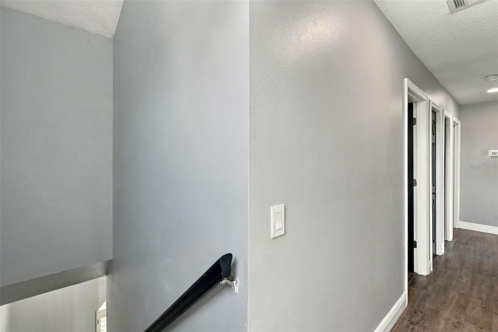 Image 25 of property listing at 8022 TIERRA VERDE DRIVE, Tampa, FL 33617