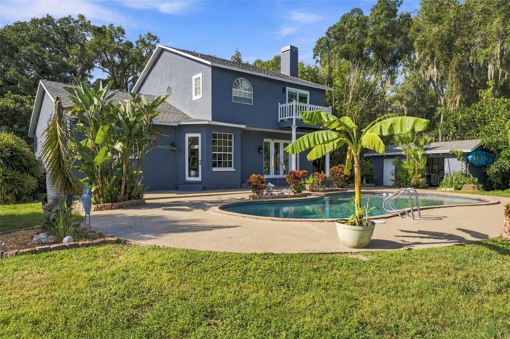 Image 47 of property listing at 8022 TIERRA VERDE DRIVE, Tampa, FL 33617