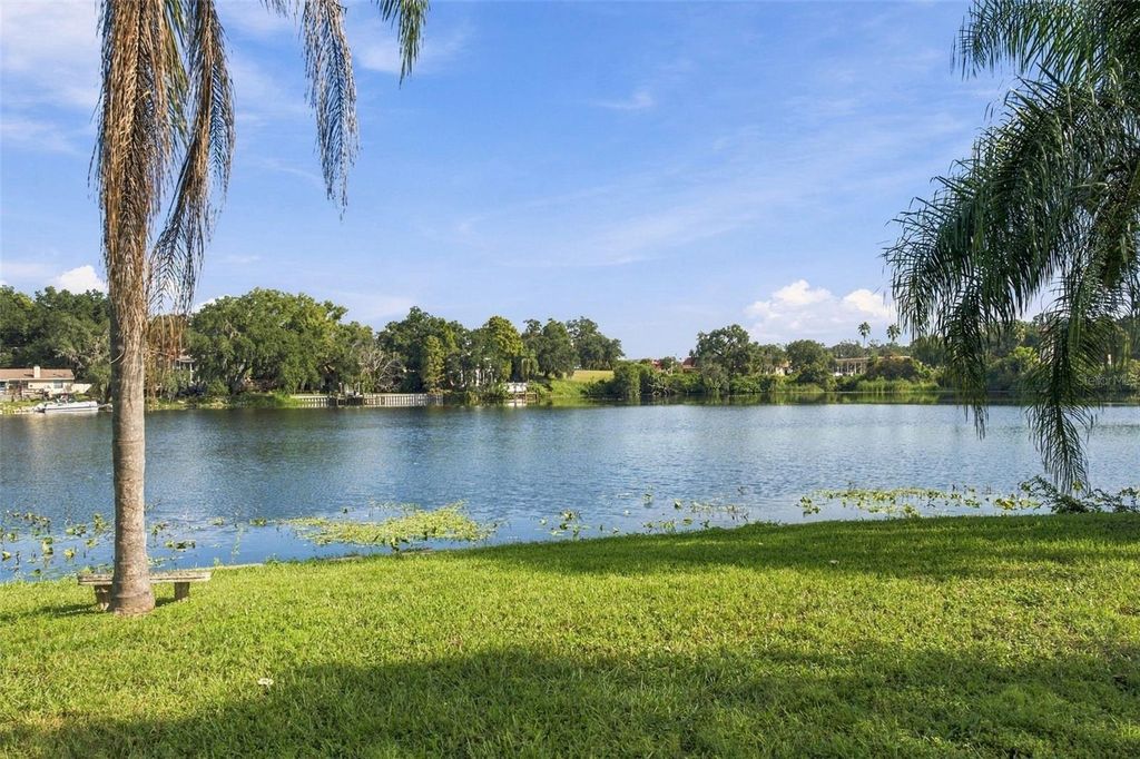 Image 55 of property listing at 8022 TIERRA VERDE DRIVE, Tampa, FL 33617