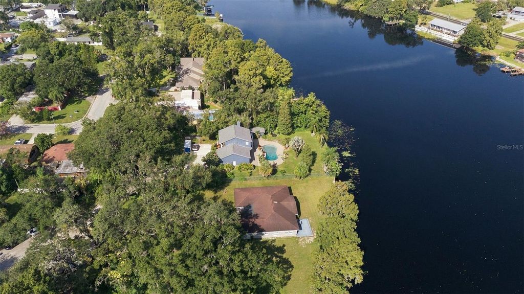 Image 60 of property listing at 8022 TIERRA VERDE DRIVE, Tampa, FL 33617