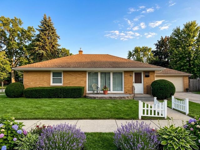 3800 Lasalle STREET, Racine, WI 53402