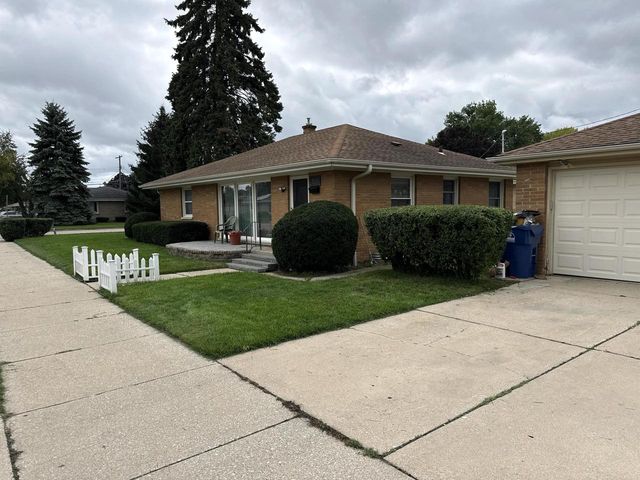 3800 Lasalle STREET, Racine, WI 53402