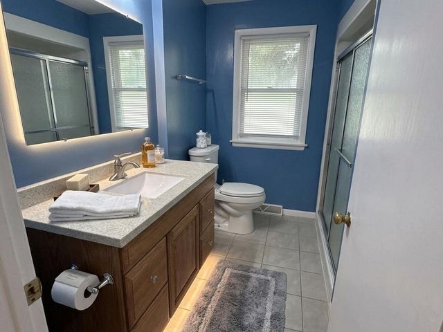 3800 Lasalle STREET, Racine, WI 53402