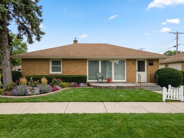 3800 Lasalle STREET, Racine, WI 53402