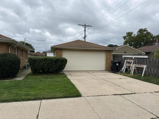 3800 Lasalle STREET, Racine, WI 53402
