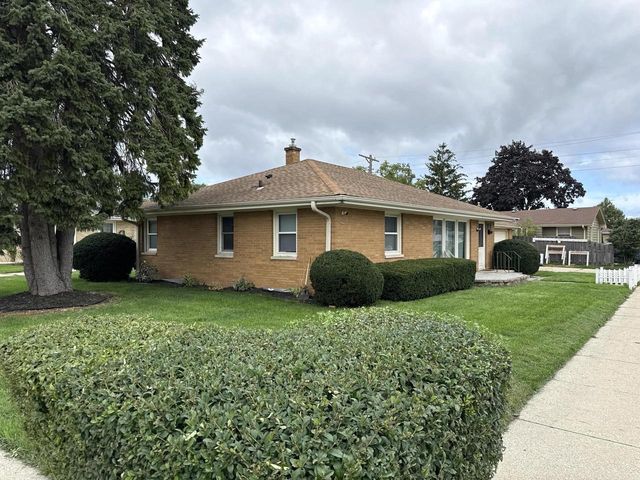 3800 Lasalle STREET, Racine, WI 53402