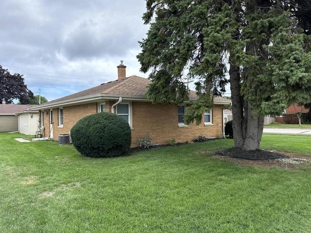 3800 Lasalle STREET, Racine, WI 53402