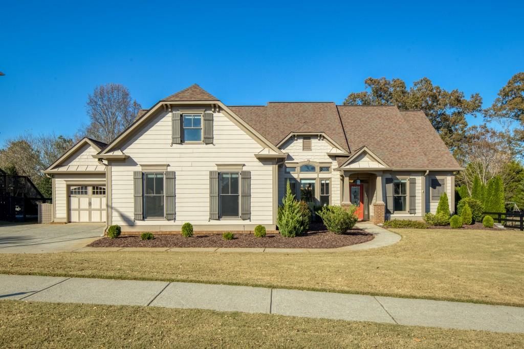 302 Carmichael Circle, Canton, GA 30115