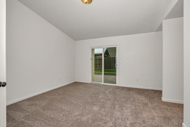 2179 W Rock Creek, Merced, CA 95348