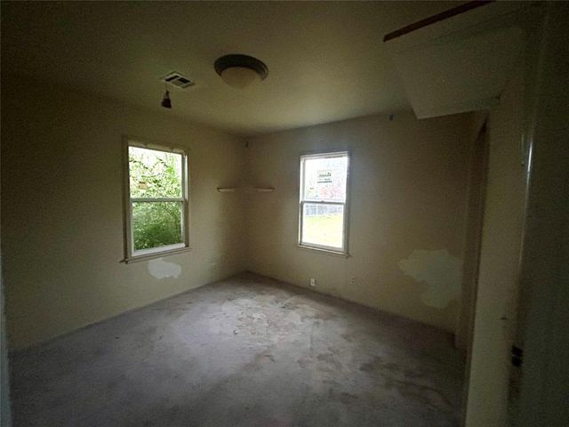 9704 E Reno Avenue, Midwest City, OK 73130