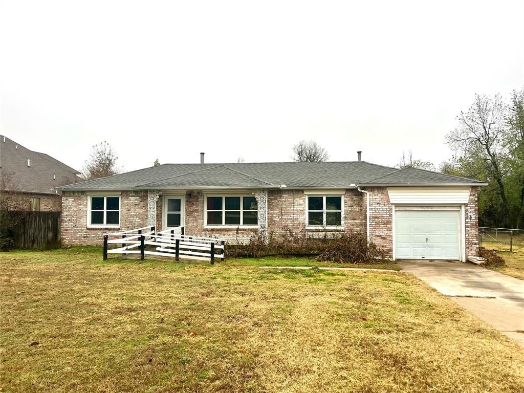 9704 E Reno Avenue, Midwest City, OK 73130