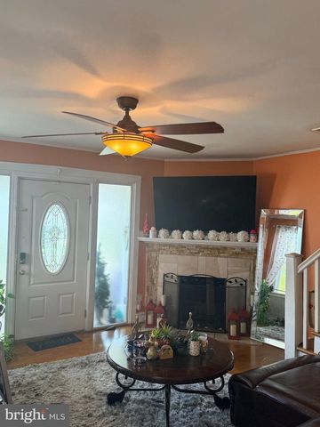 4027 VERNON RD, Drexel Hill, PA 19026