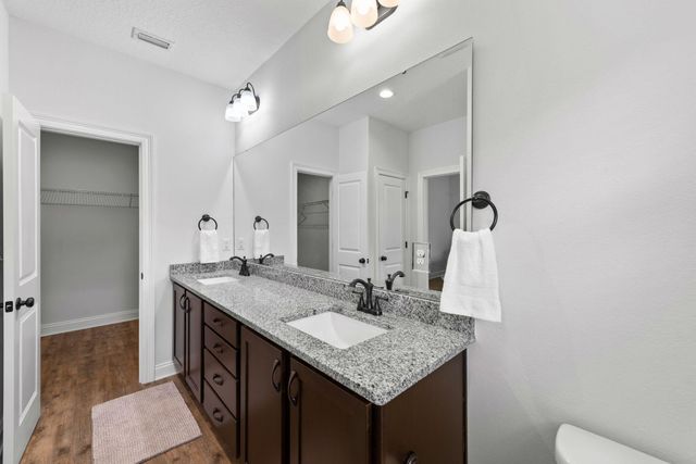 1712 Sound Haven Court Court, Navarre, FL 32566