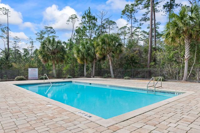 1712 Sound Haven Court Court, Navarre, FL 32566